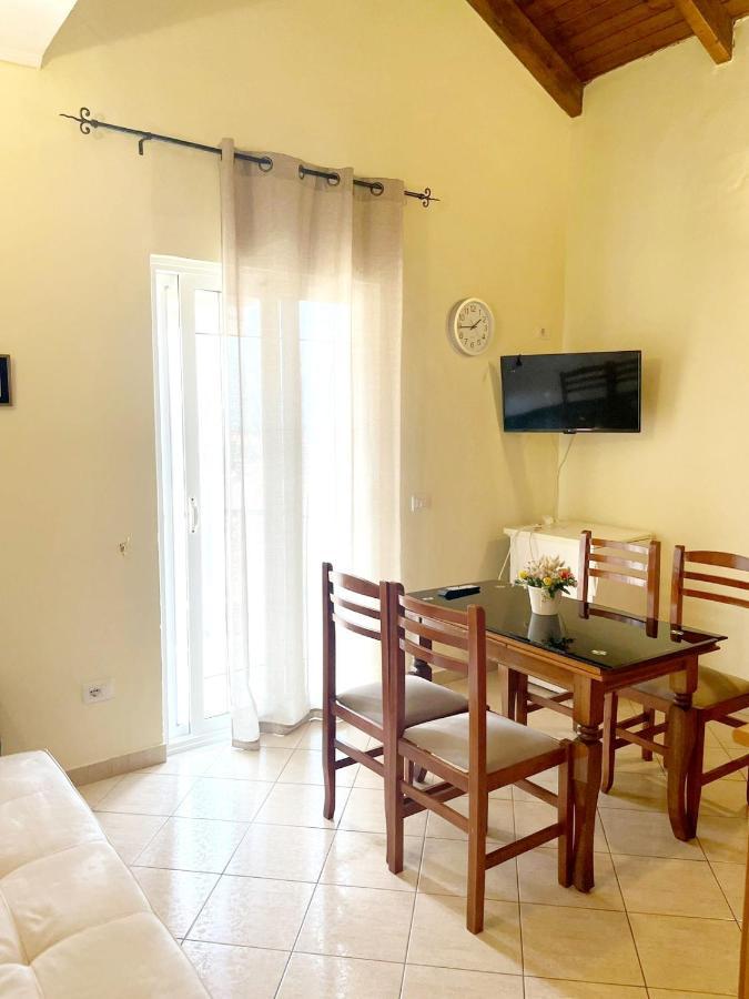 Apartments Athina Orikum Kültér fotó