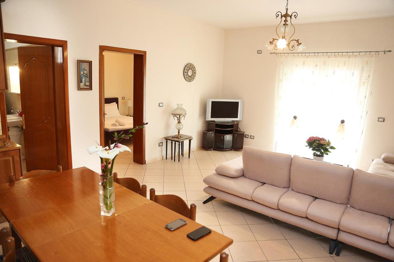 Apartments Athina Orikum Kültér fotó