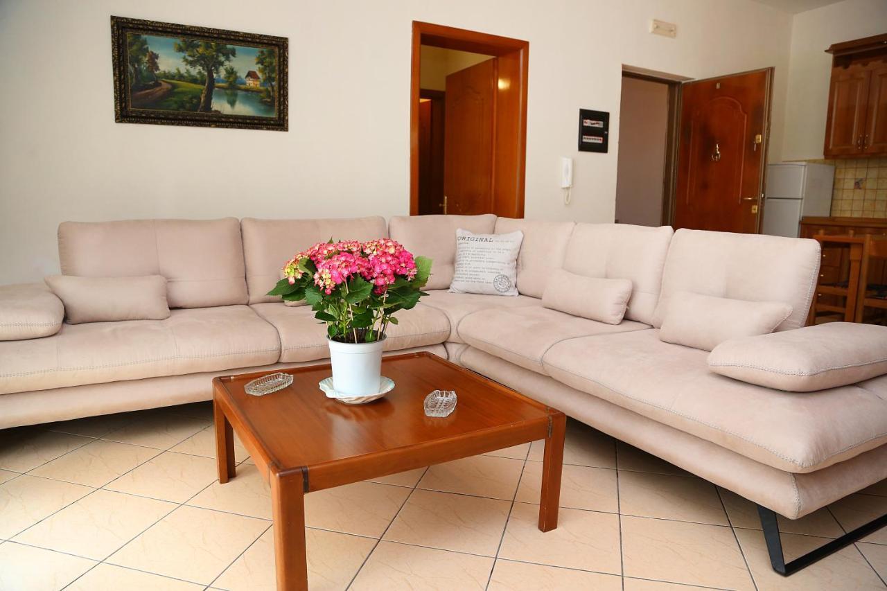Apartments Athina Orikum Kültér fotó