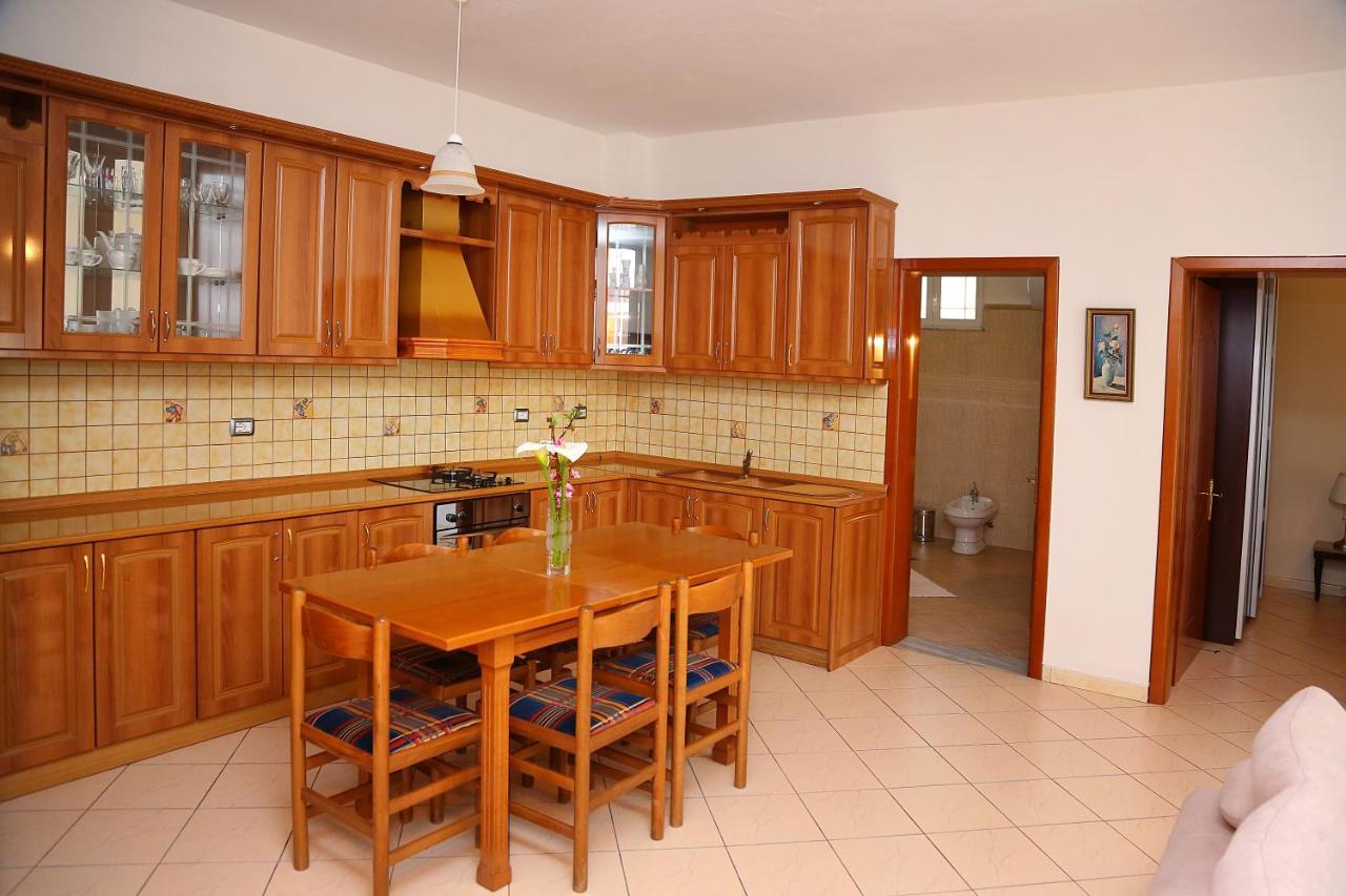 Apartments Athina Orikum Kültér fotó