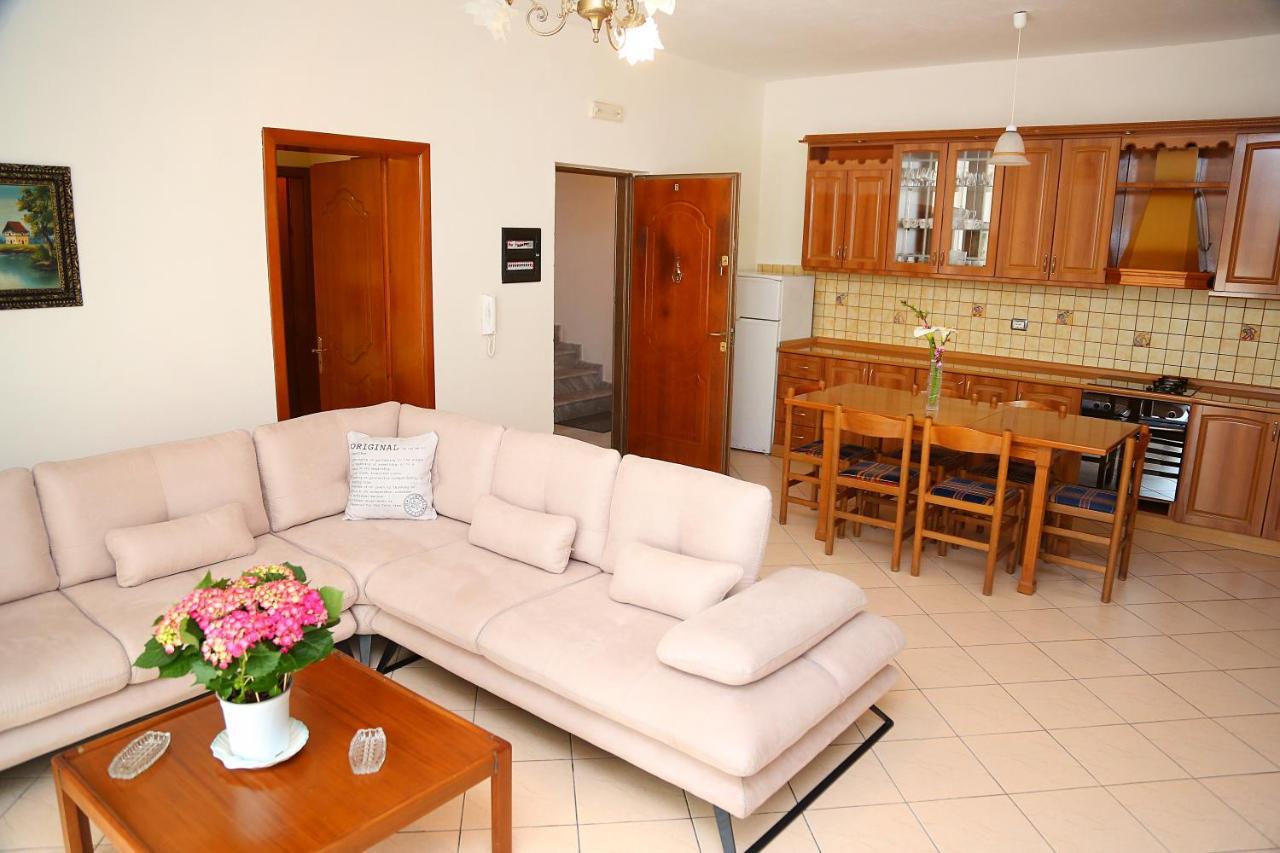Apartments Athina Orikum Kültér fotó